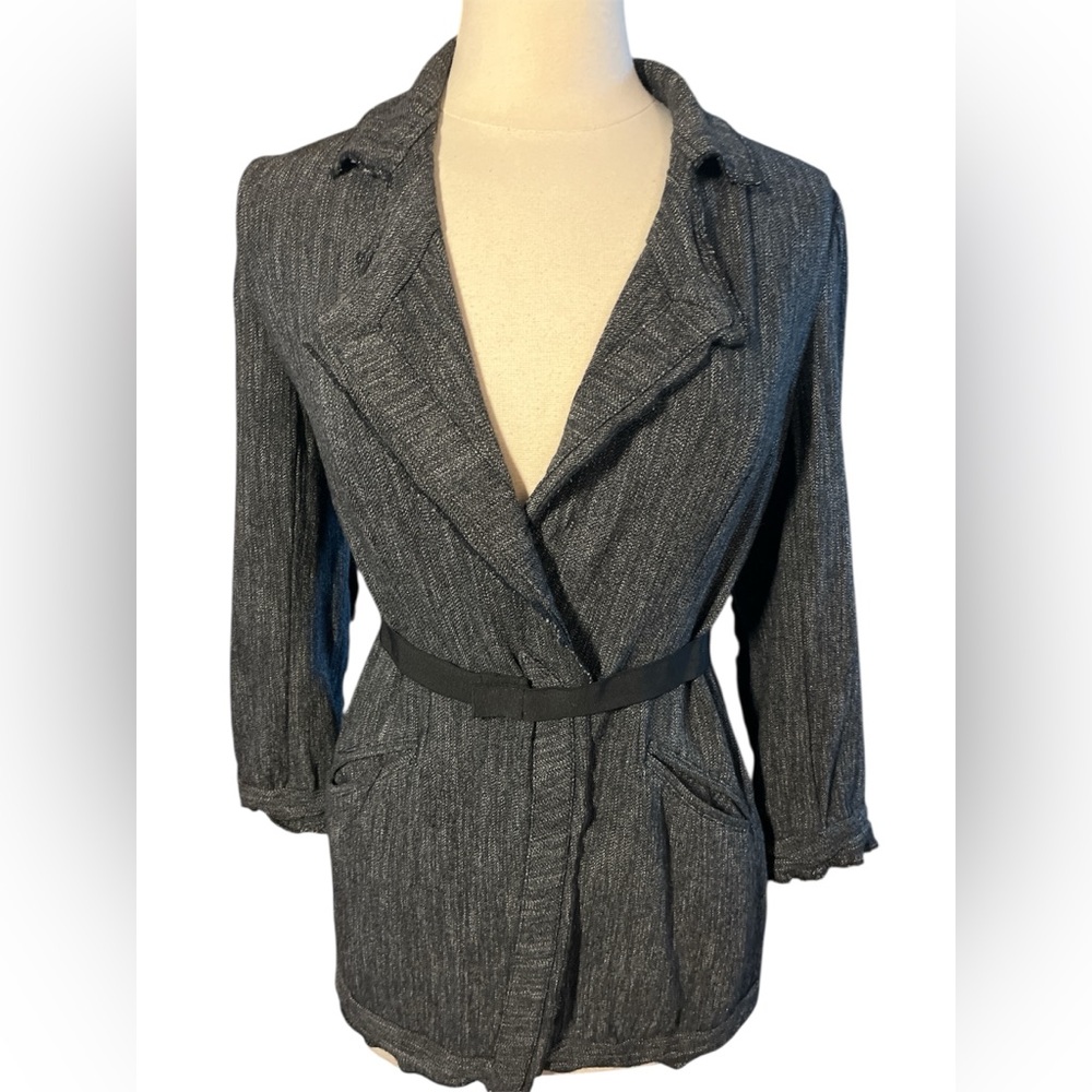 J Jill Black & White Blazer w/Notched Lapels,pockets & Tie snap Waist size SP